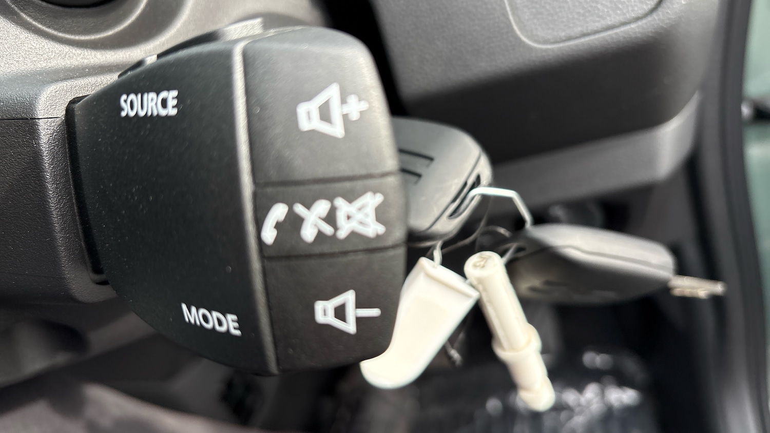 Used Dacia Spring 2025 for sale - 76364325: Photo 35