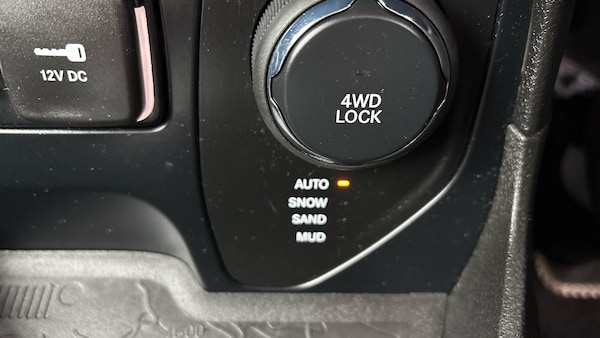 Used Jeep Renegade 2016 for sale - 76319995: Photo 28