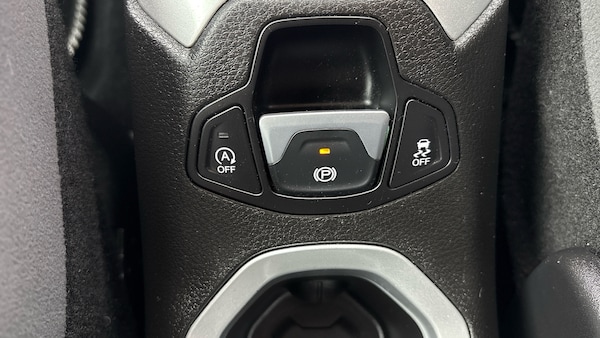 Used Jeep Renegade 2016 for sale - 76319995: Photo 30