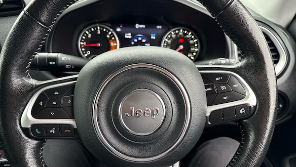 Used Jeep Renegade 2016 for sale - 76319995: Photo 35