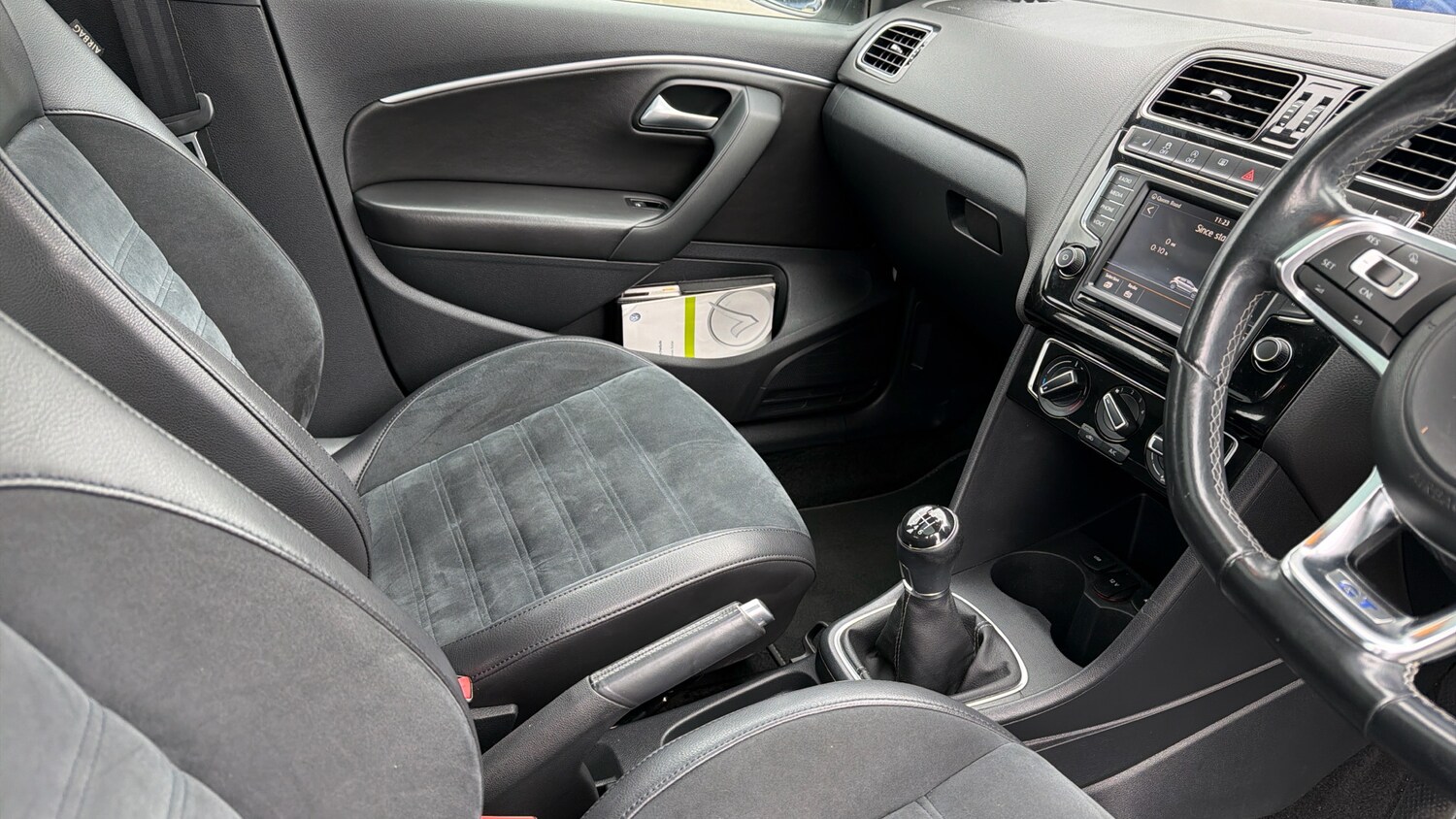 Used Volkswagen Polo 2014 for sale - 78212220: Photo 14