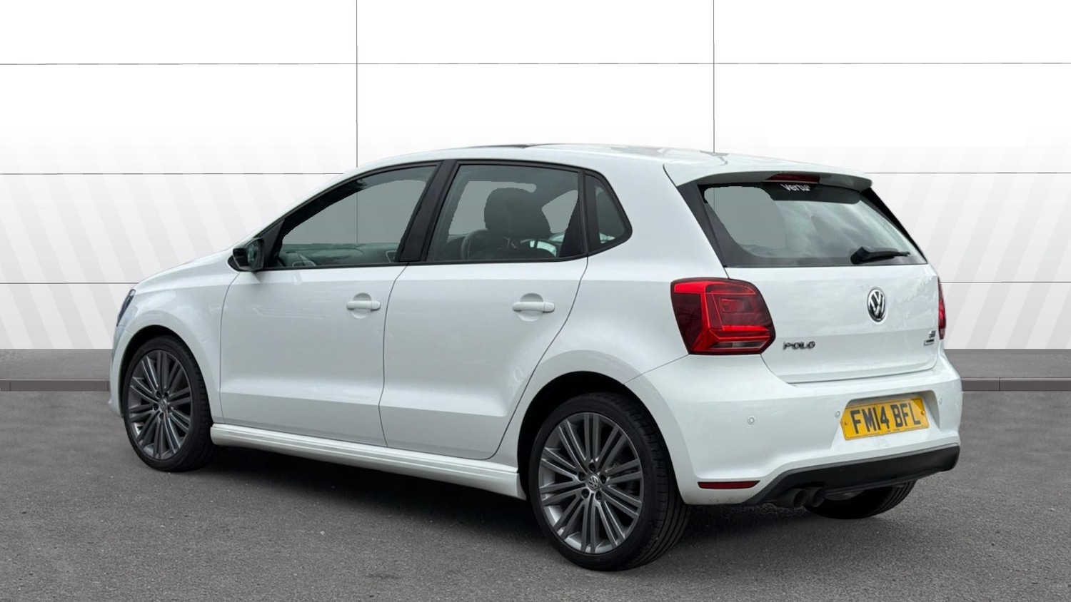 Used Volkswagen Polo 2014 for sale - 78212220: Photo 2