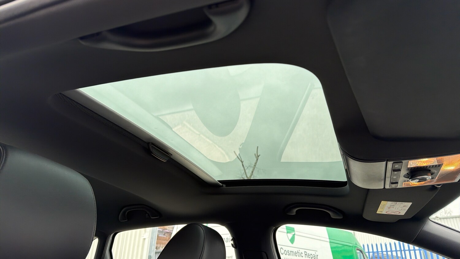 Used Volkswagen Polo 2014 for sale - 78212220: Photo 24