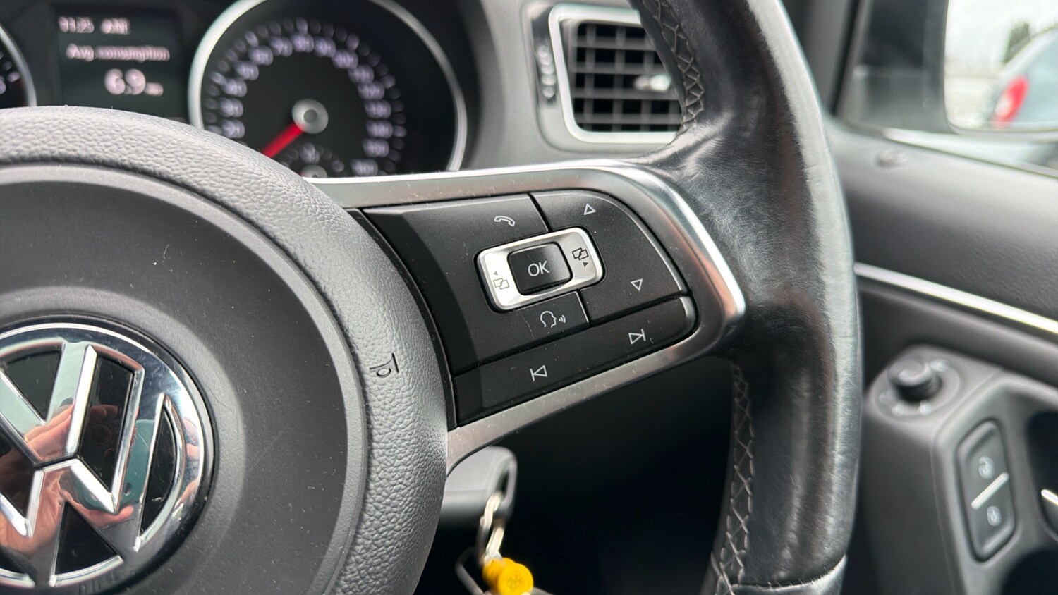 Used Volkswagen Polo 2014 for sale - 78212220: Photo 28