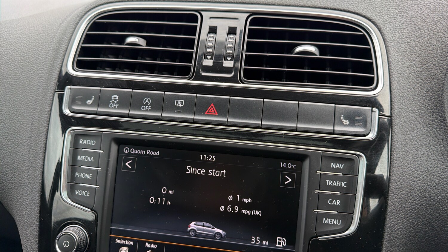 Used Volkswagen Polo 2014 for sale - 78212220: Photo 30