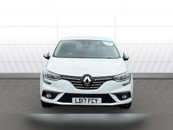 Used Renault Megane 2017 for sale - 78883329: Photo