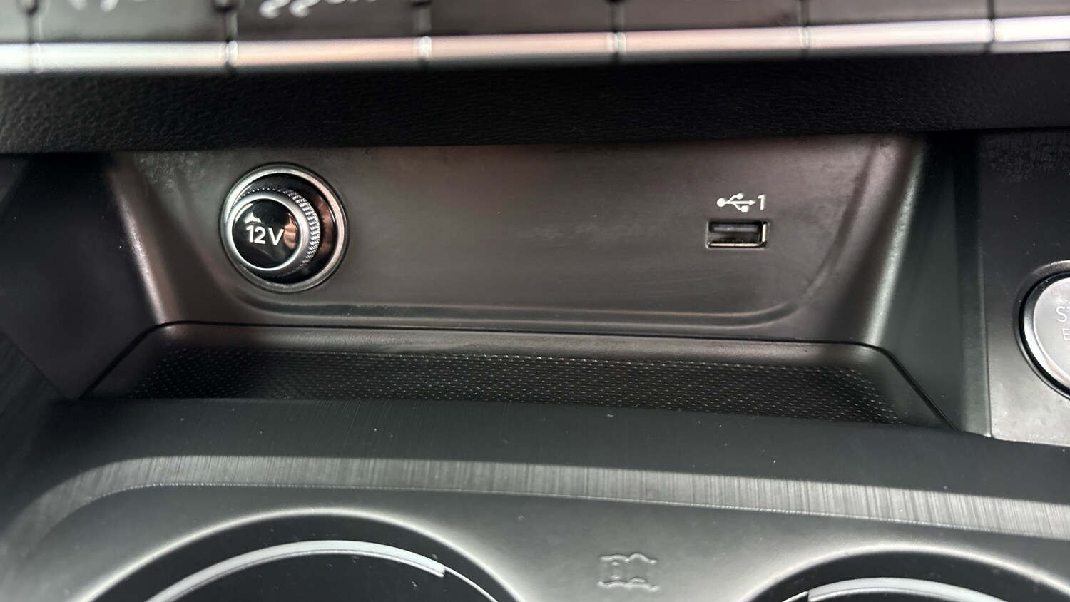 Used Audi A4 2018 for sale - 77873161: Photo 29