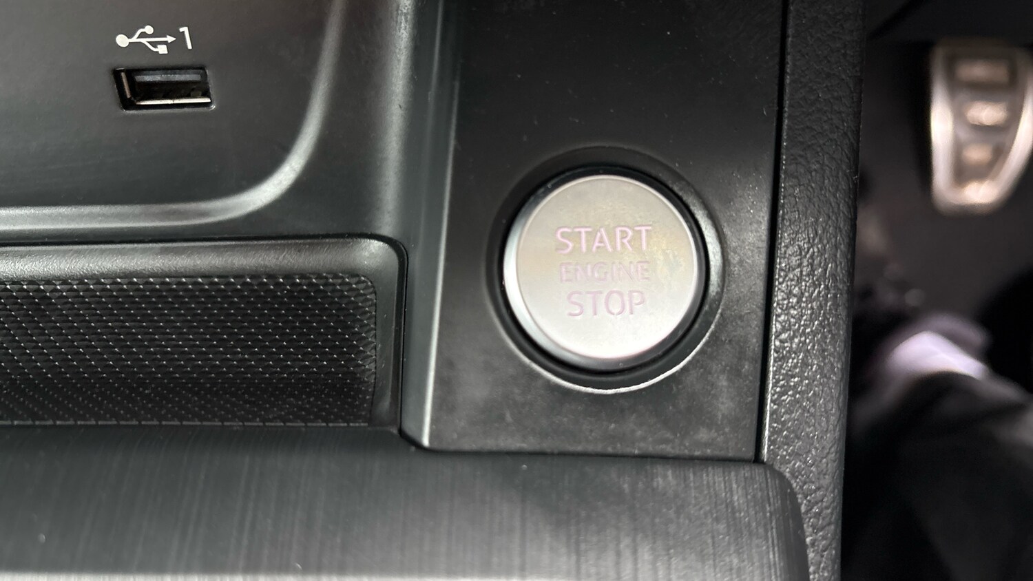 Used Audi A4 2018 for sale - 77873161: Photo 30