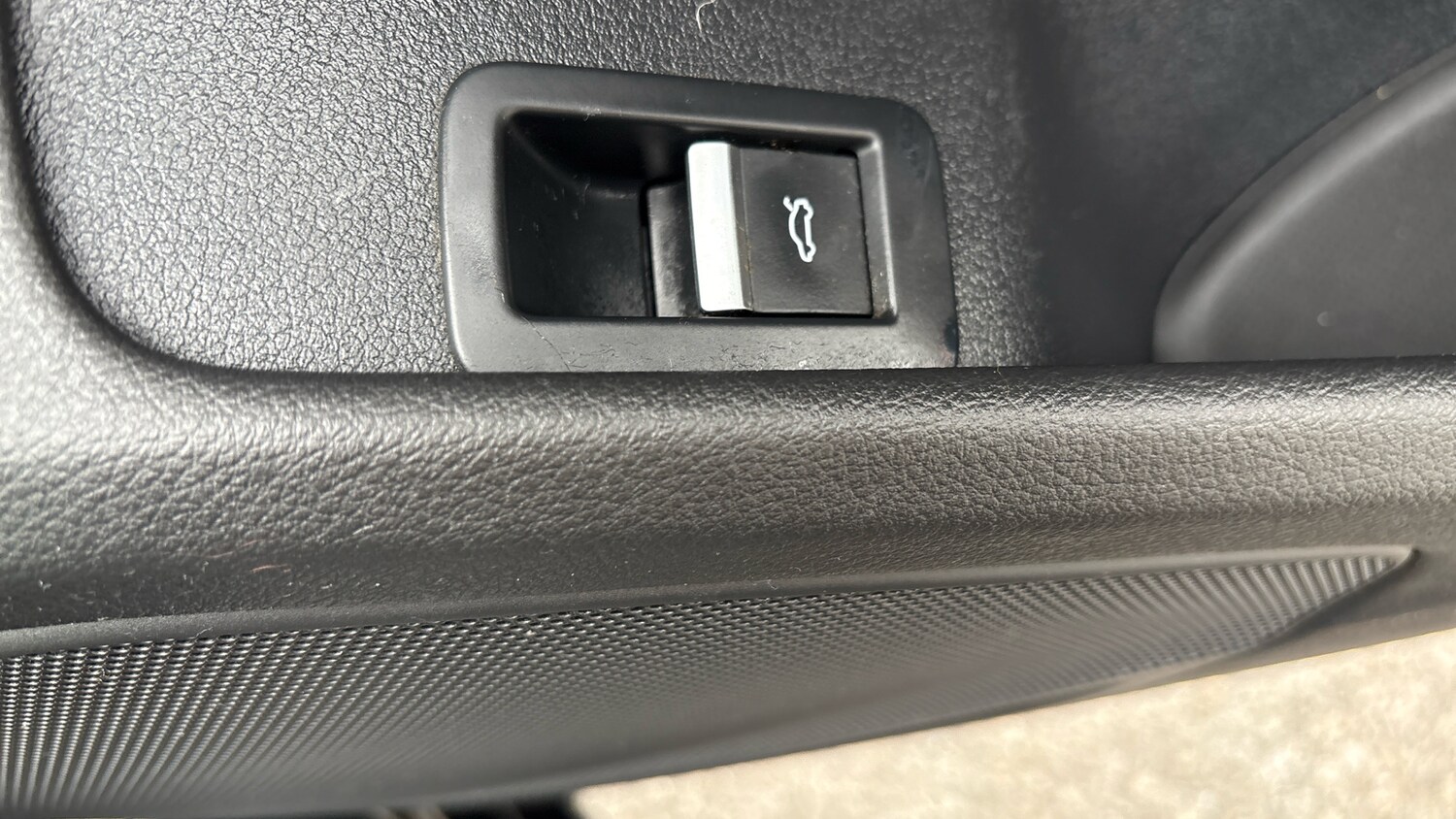 Used Audi A4 2018 for sale - 77873161: Photo 51