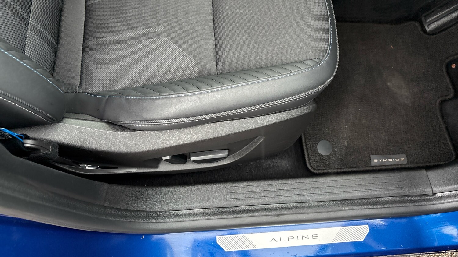 Used Renault Other 2025 for sale - 77490577: Photo 44