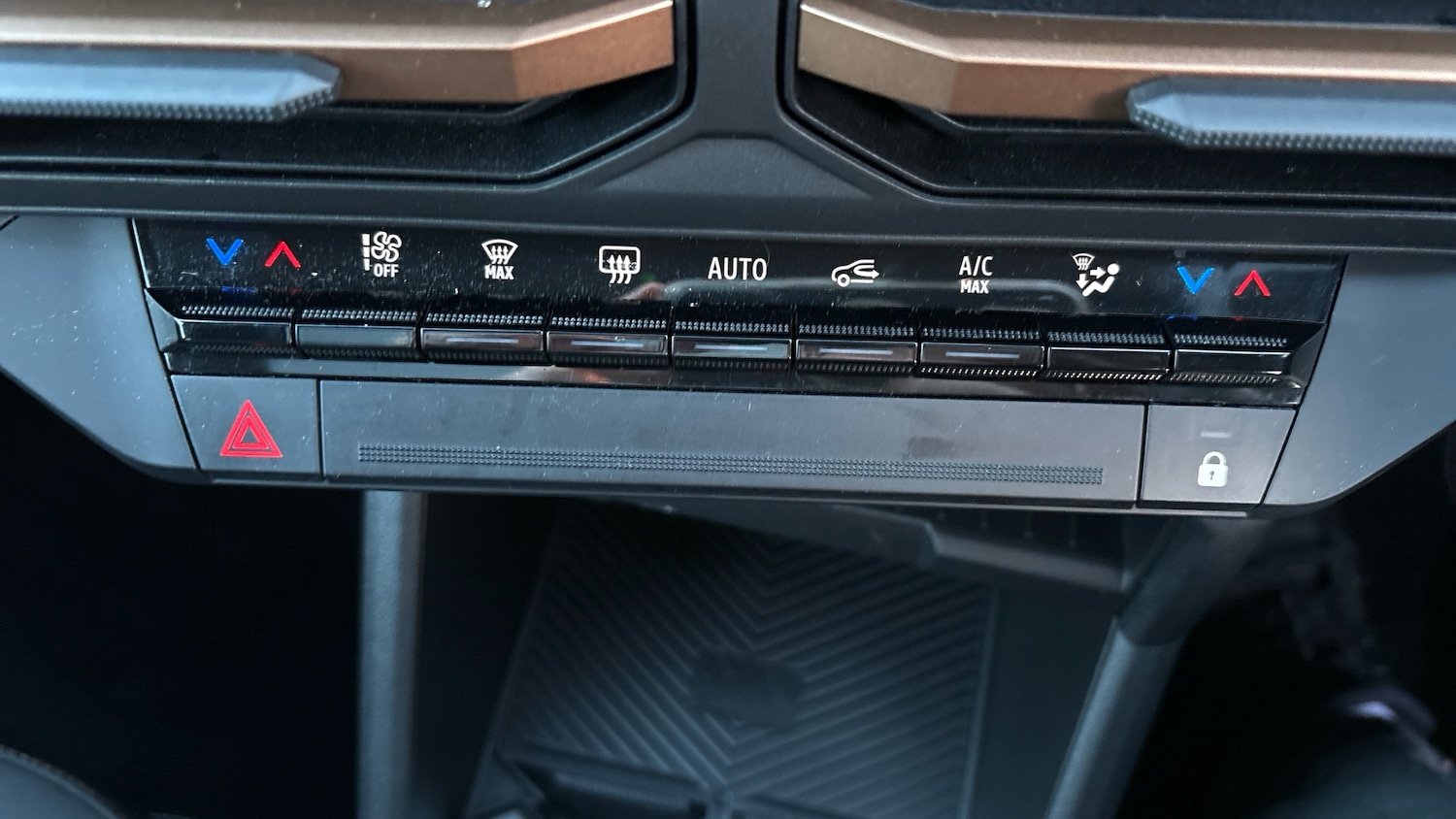 Used Dacia Bigster 2025 for sale - 77340239: Photo 27