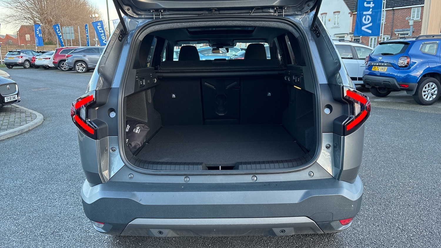 Used Dacia Bigster 2025 for sale - 77340239: Photo 4