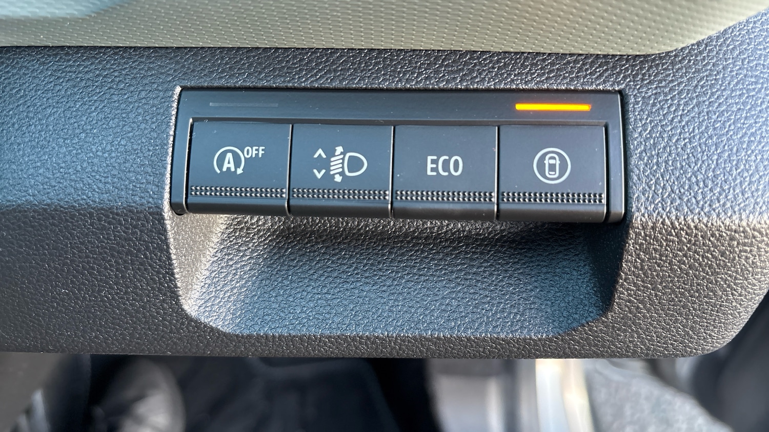 Used Dacia Bigster 2025 for sale - 77340239: Photo 44