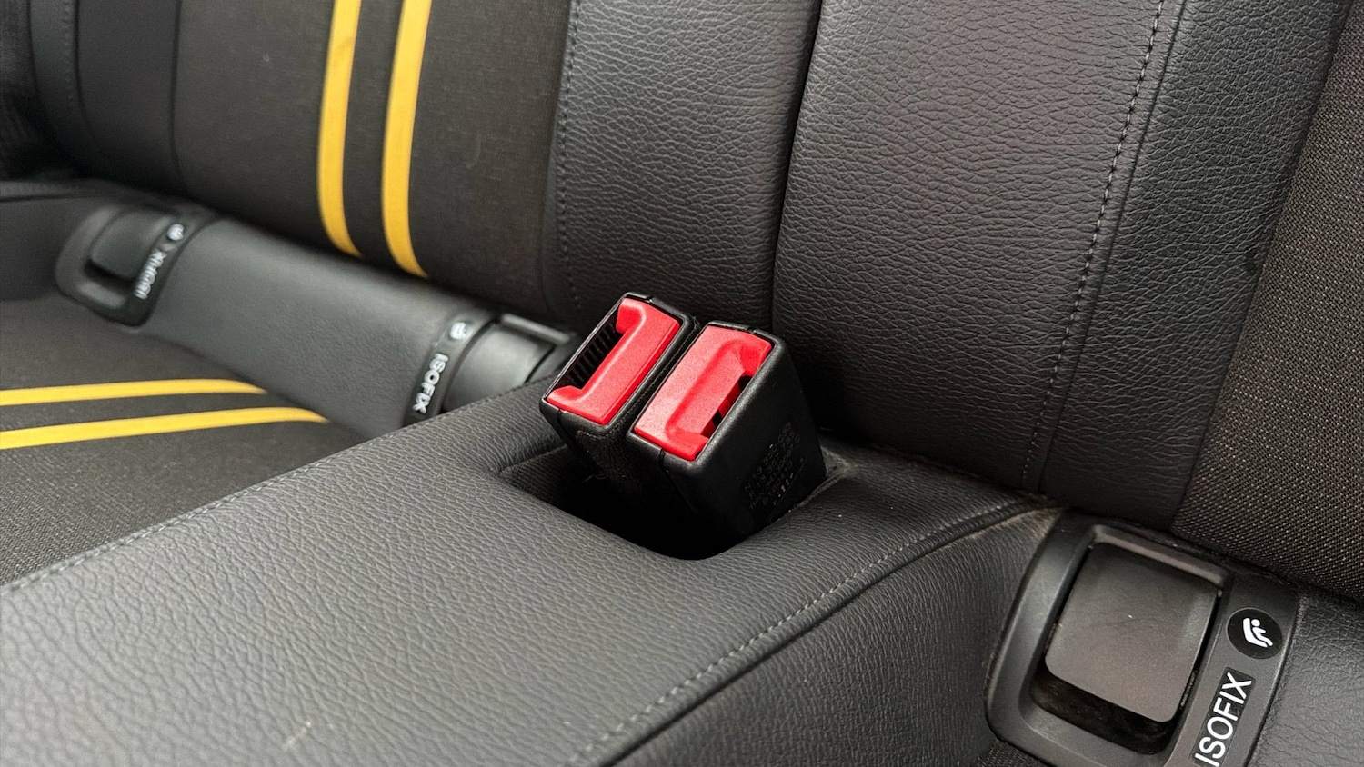 Used Vauxhall ADAM 2013 for sale - 77005807: Photo 17