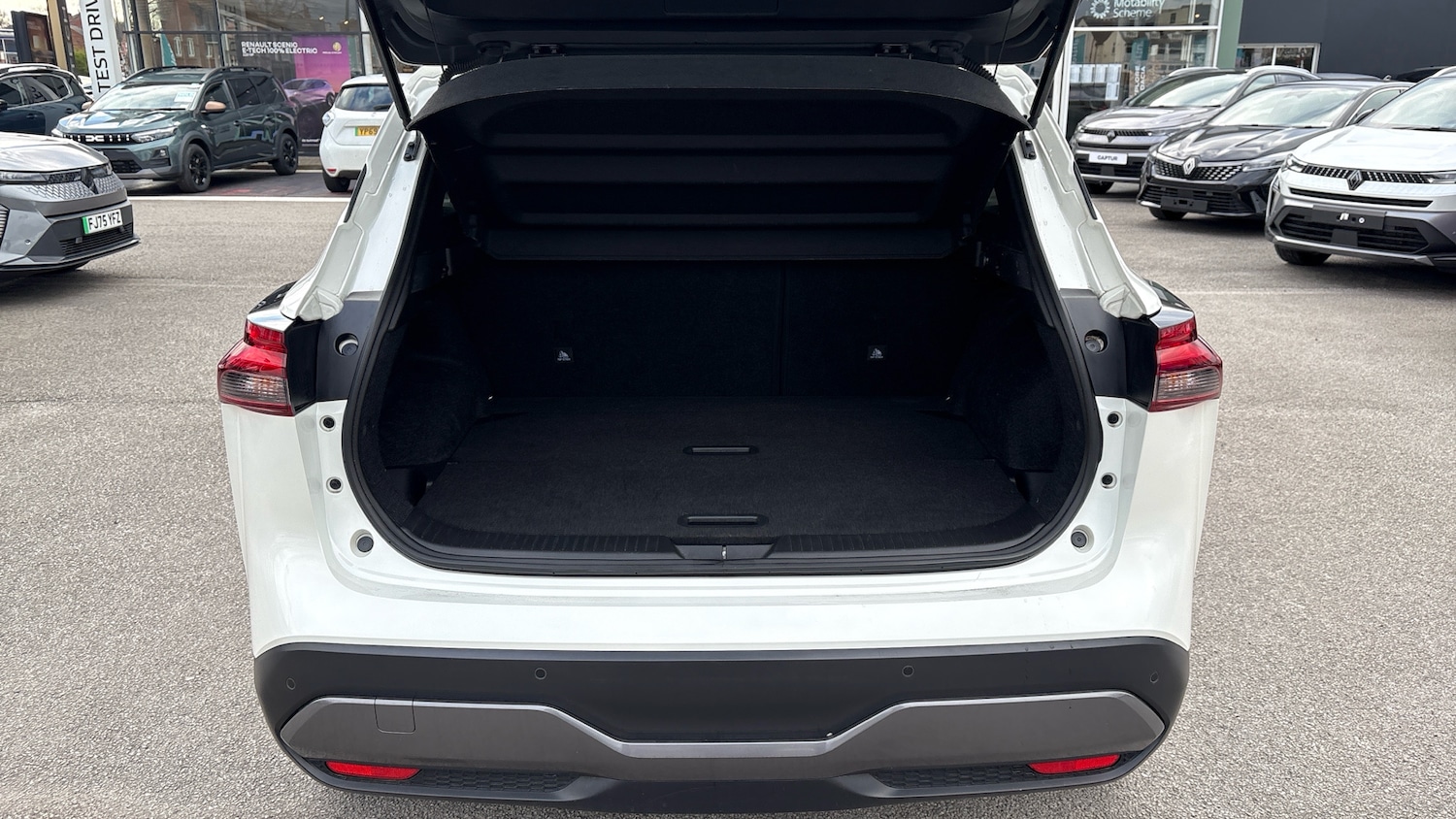 Used Nissan Qashqai 2022 for sale - 78039120: Photo 4