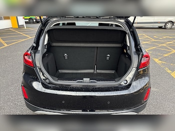 Used Ford Fiesta 2022 for sale - 76493702: Photo