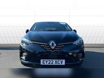 Used Renault Clio 2022 for sale - 77935125: Photo