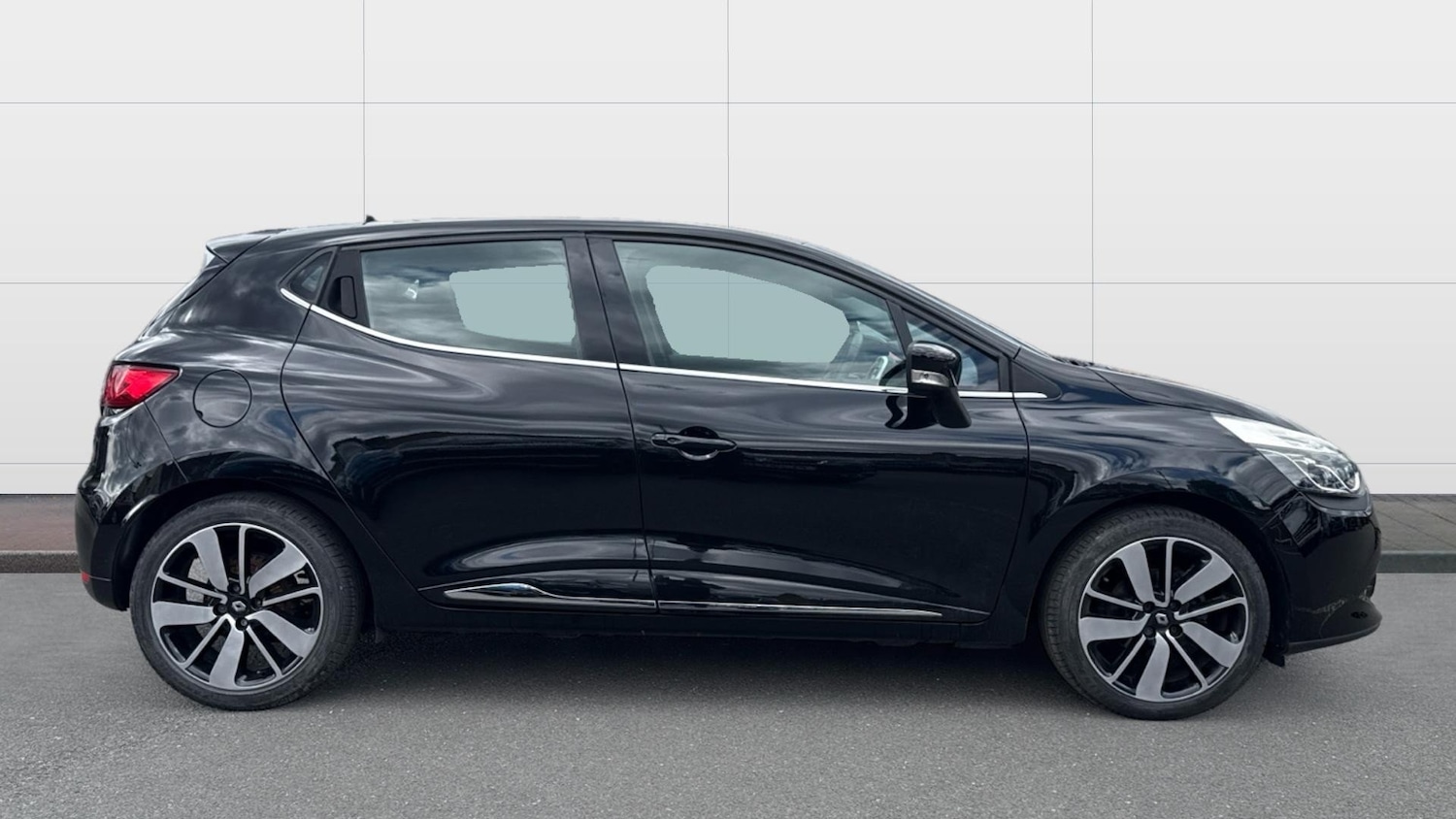 2016 Renault Clio 1.5 dCi 90 Dynamique S Nav 5dr Auto Diesel Hatchback Hatchback - Picture 5 of 24