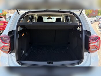 Used Dacia Duster 2023 for sale - 78486612: Photo