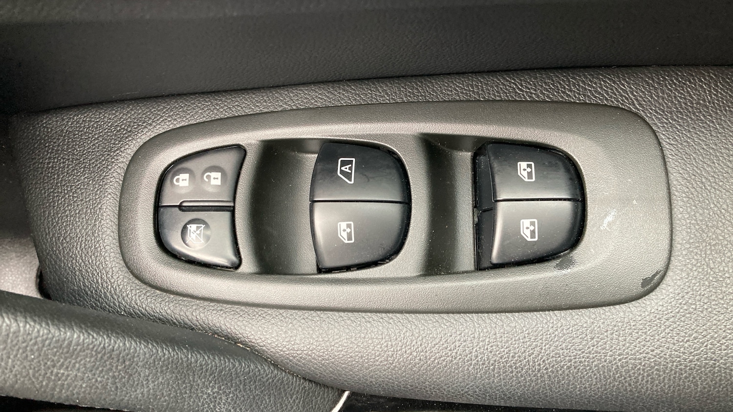 Used Renault Kadjar 2018 for sale - 78018179: Photo 26