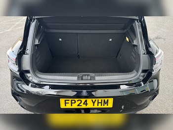 Used Renault Clio 2024 for sale - 77946999: Photo