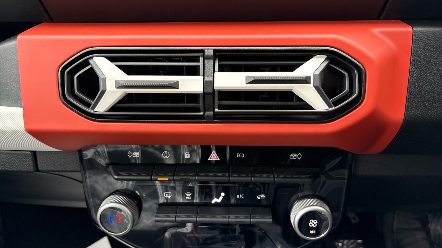 Used Dacia Spring 2025 for sale - 76265856: Photo 25