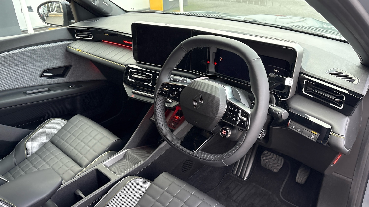 Used Renault 4 2026 for sale - 77946996: Photo 11