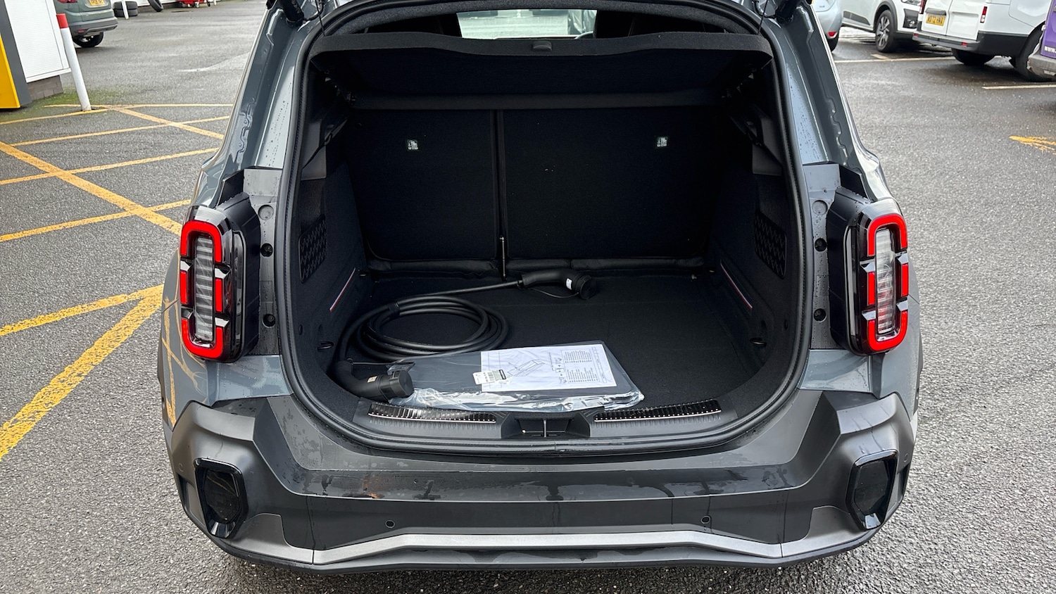 Used Renault 4 2026 for sale - 77946996: Photo 4