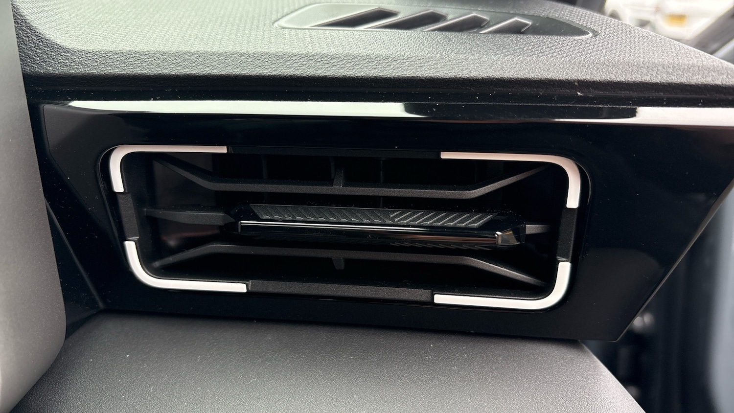 Used Renault 4 2026 for sale - 77946996: Photo 48