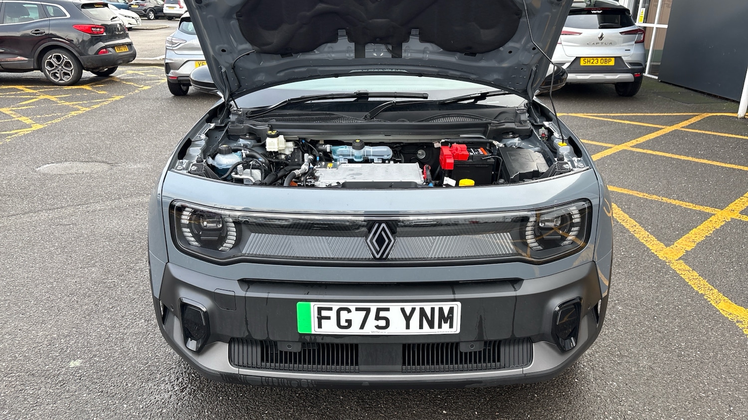 Used Renault 4 2026 for sale - 77946996: Photo 8