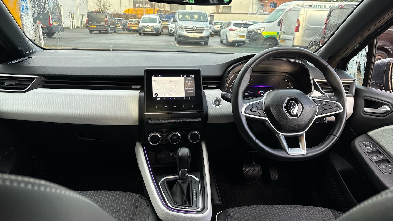 Used Renault Clio 2022 for sale - 76948871: Photo 10