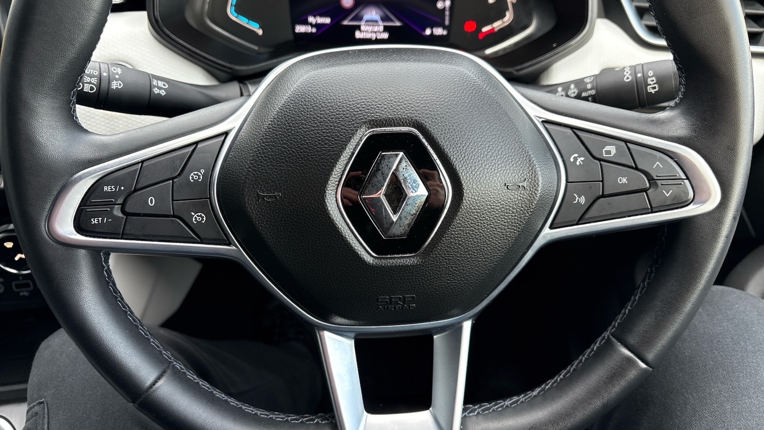 Used Renault Clio 2022 for sale - 76948871: Photo 22