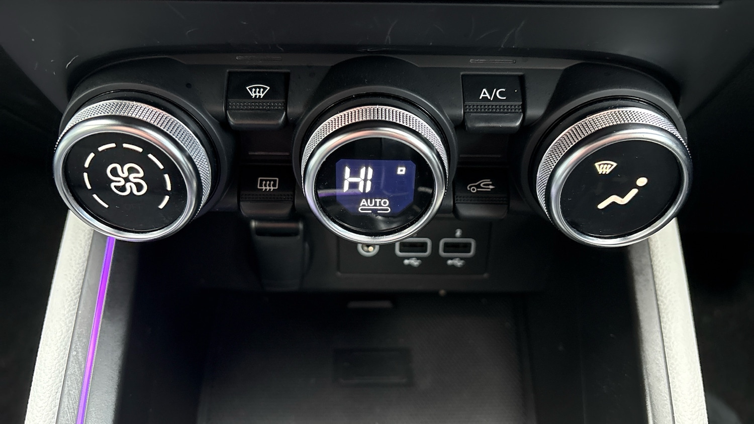 Used Renault Clio 2022 for sale - 76948871: Photo 28