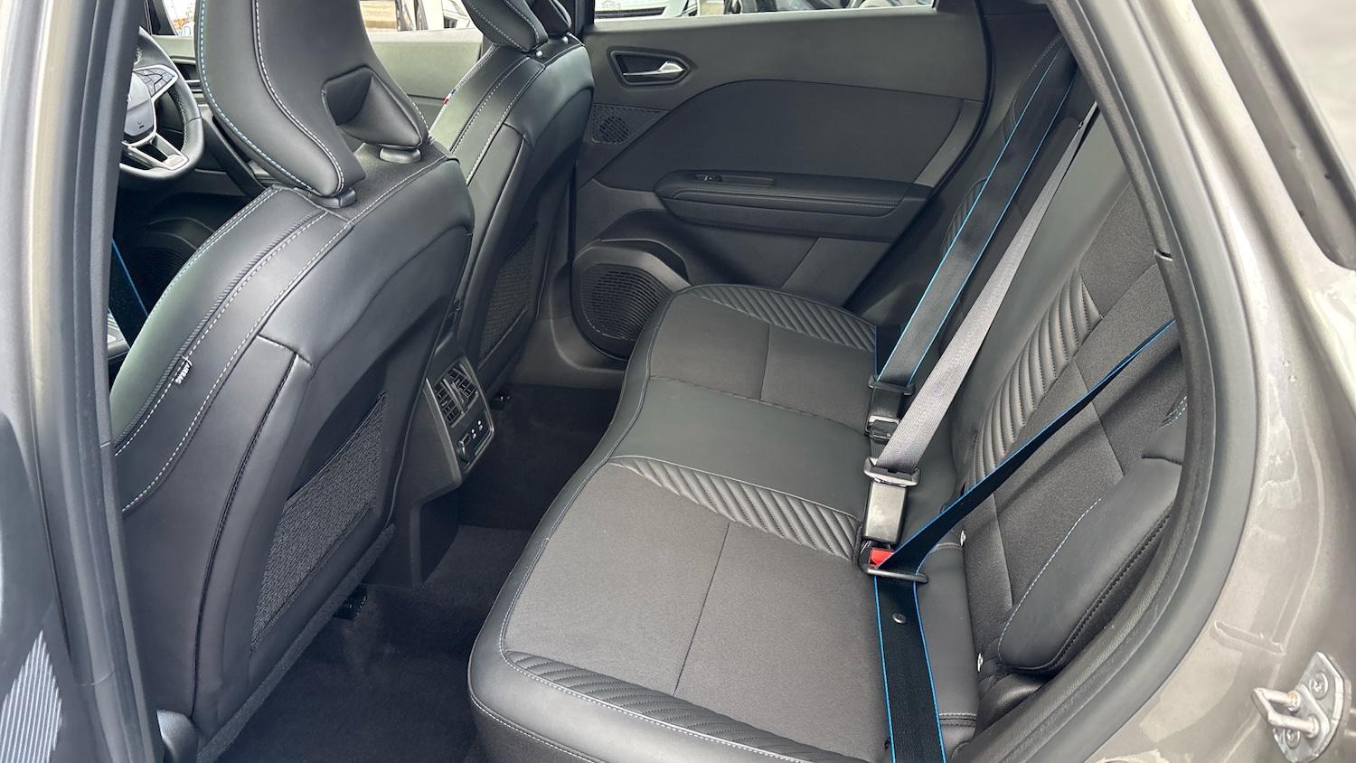 Used Renault Other 2024 for sale - 77809340: Photo 16