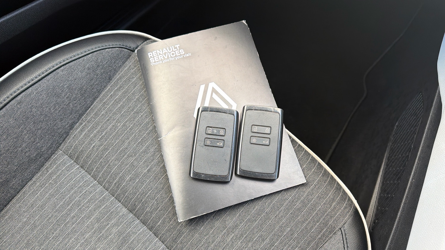 Used Renault Clio 2022 for sale - 78166085: Photo 19