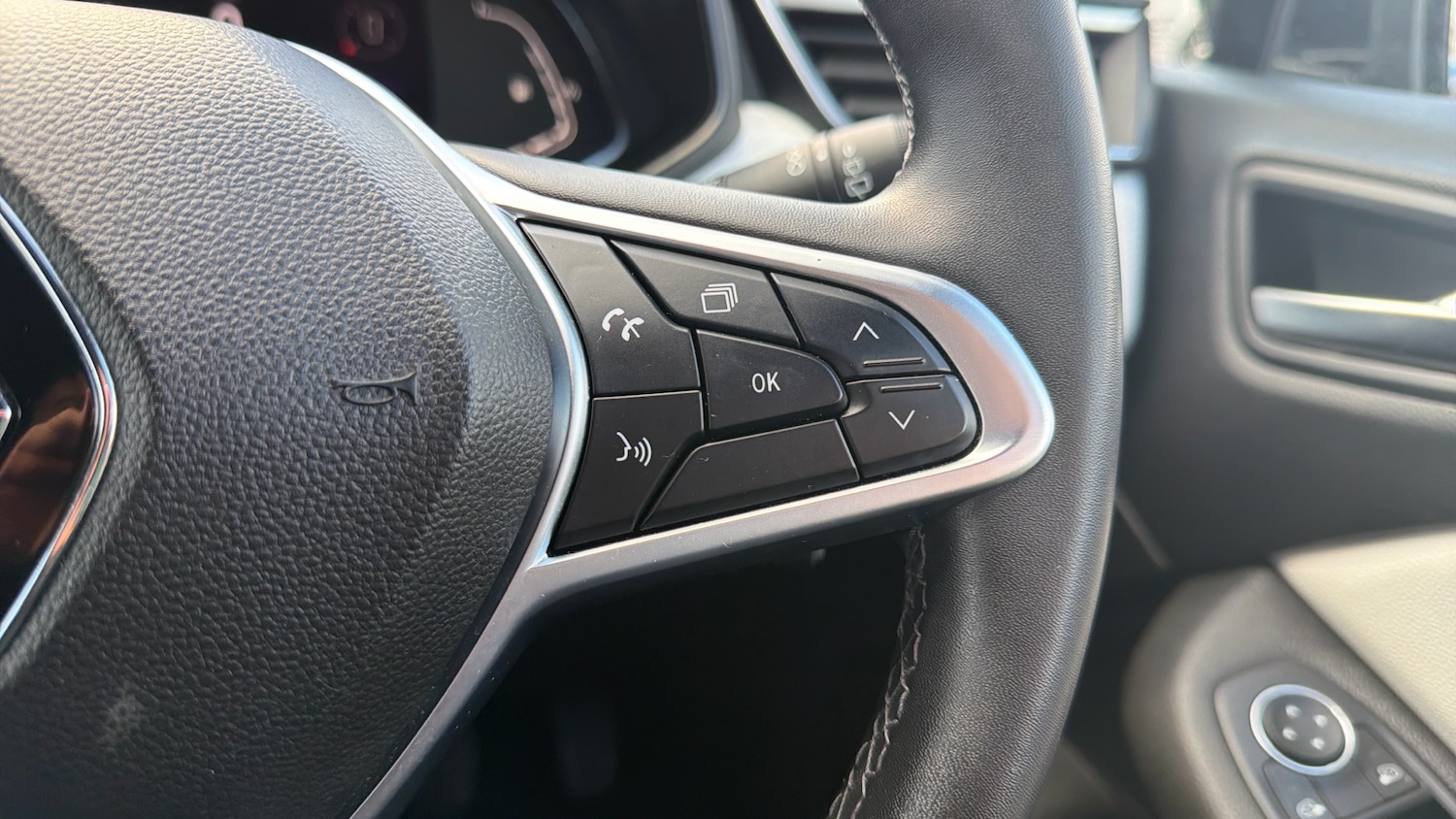 Used Renault Clio 2022 for sale - 78166085: Photo 23