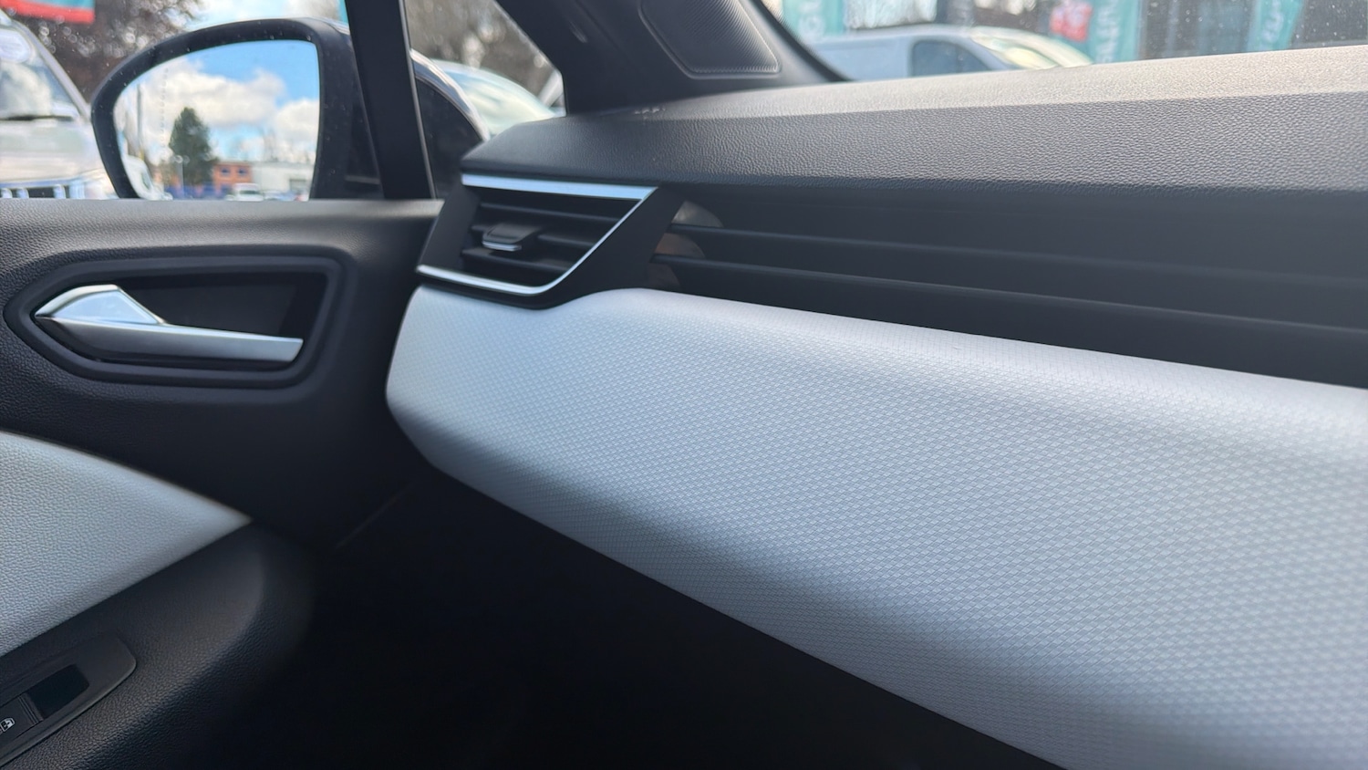 Used Renault Clio 2022 for sale - 78166085: Photo 31