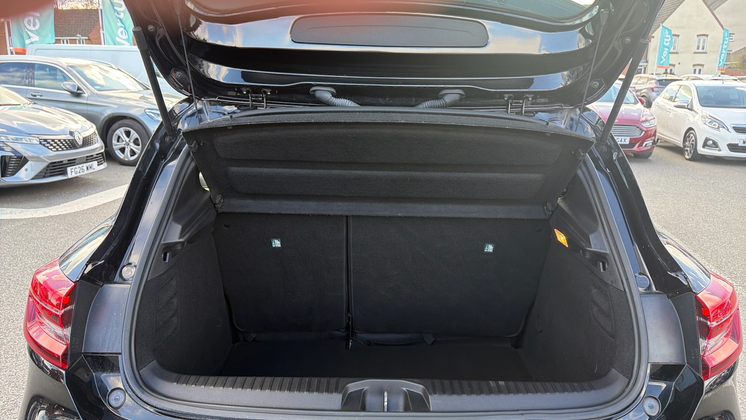 Used Renault Clio 2022 for sale - 78166085: Photo 4