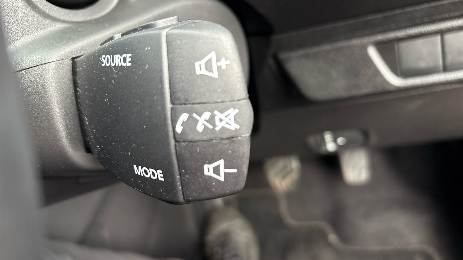 Used Dacia Jogger 2023 for sale - 76391194: Photo 38