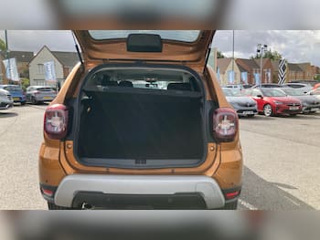 Used Dacia Duster 2019 for sale - 79720526: Photo