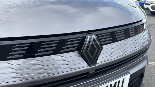 Used Renault Other 2025 for sale - 76196324: Photo 8