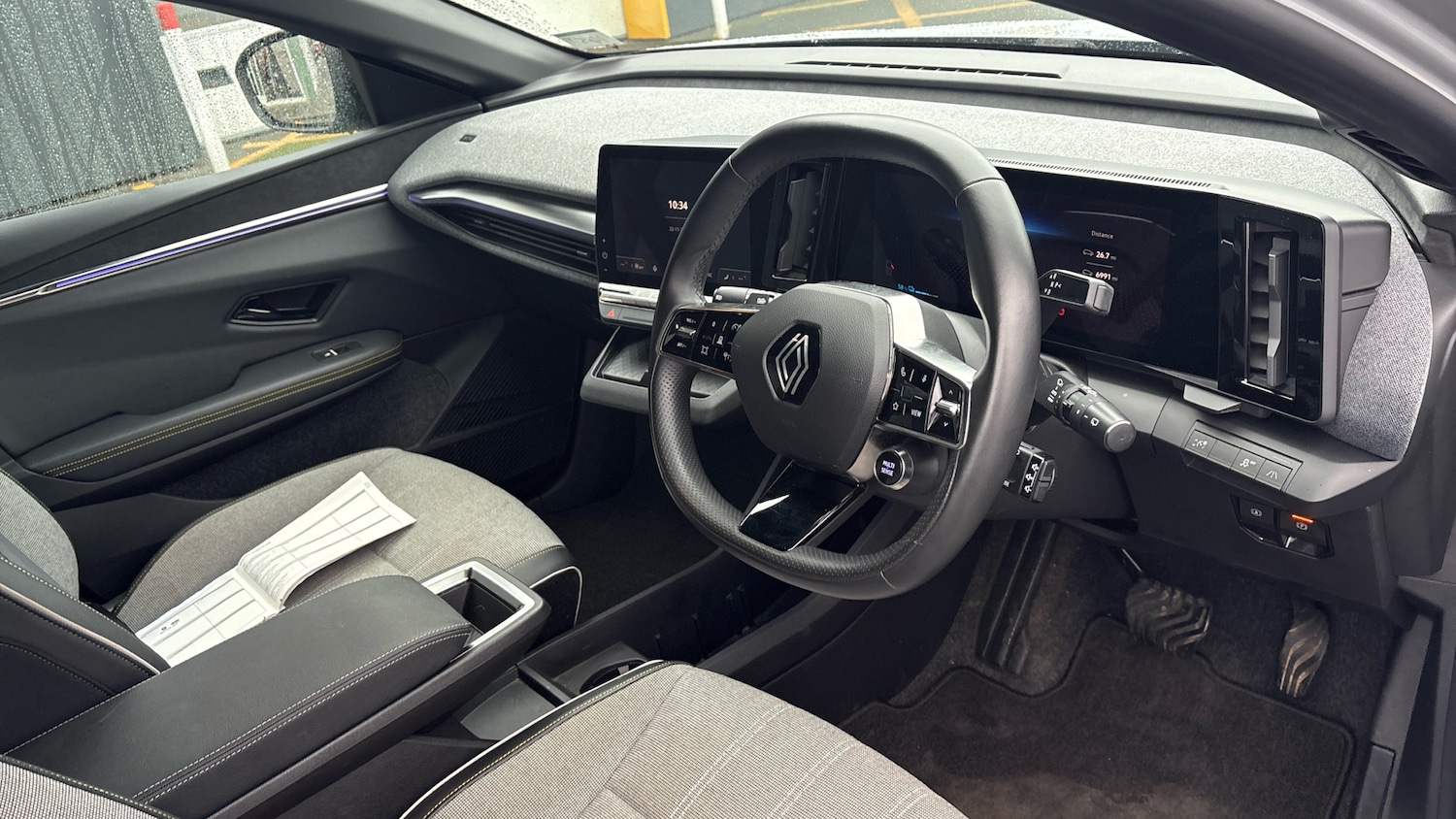 Used Renault Megane E Tech 2022 for sale - 76650981: Photo 11