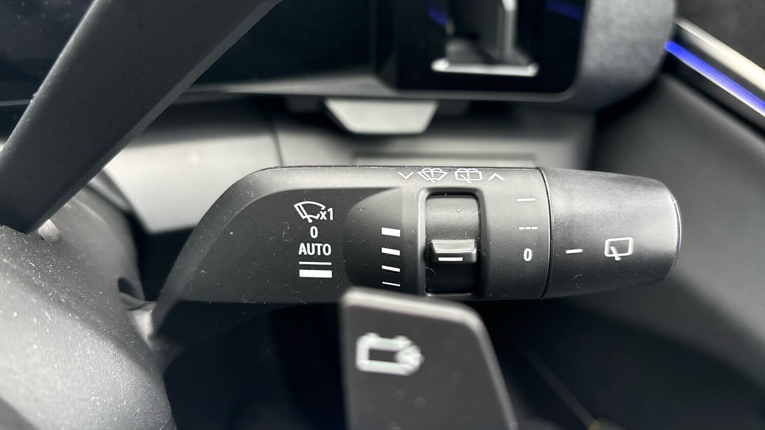 Used Renault Megane E Tech 2022 for sale - 76650981: Photo 39