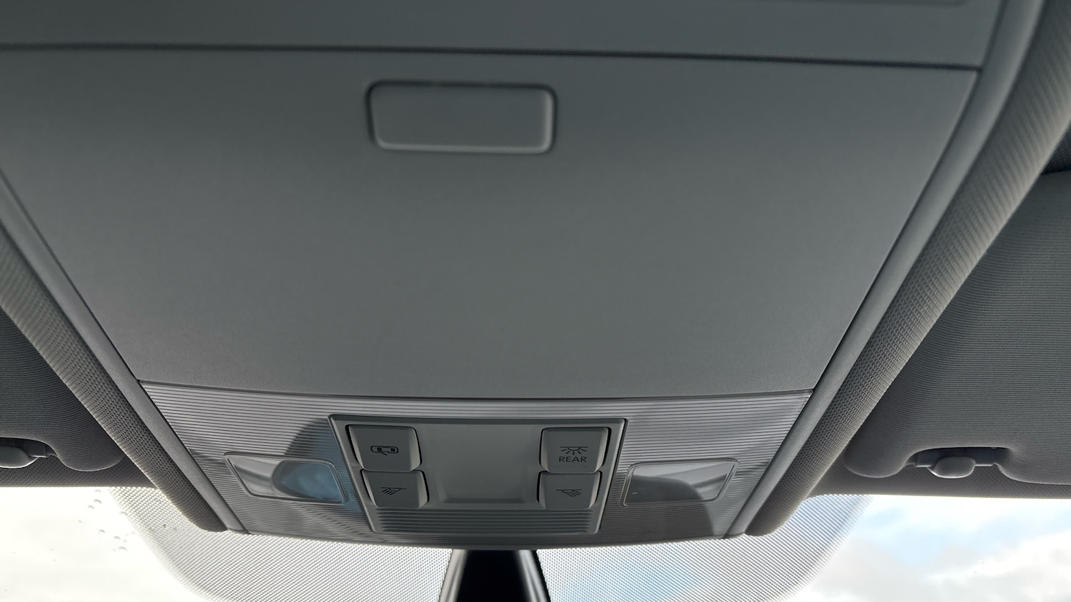 Used Volkswagen Golf 2019 for sale - 77138456: Photo 23