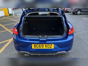 Used Renault Megane 2019 for sale - 77085399: Photo