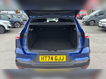 Used Renault Other 2024 for sale - 77664848: Photo