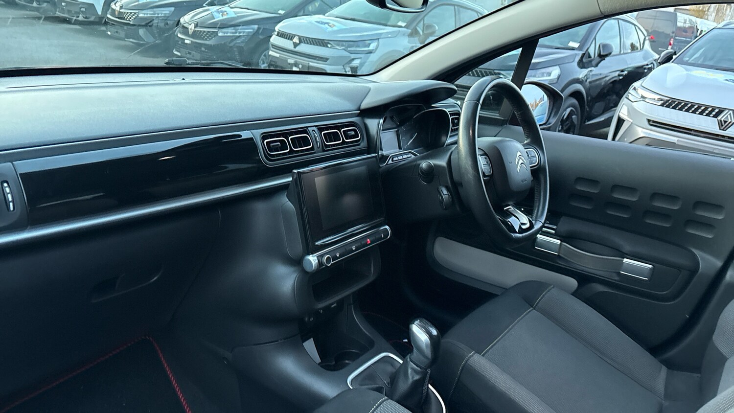 Used Citroen C3 2017 for sale - 77404493: Photo 9