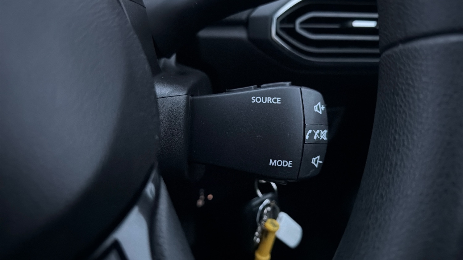 Used Dacia Sandero 2023 for sale - 76818780: Photo 24