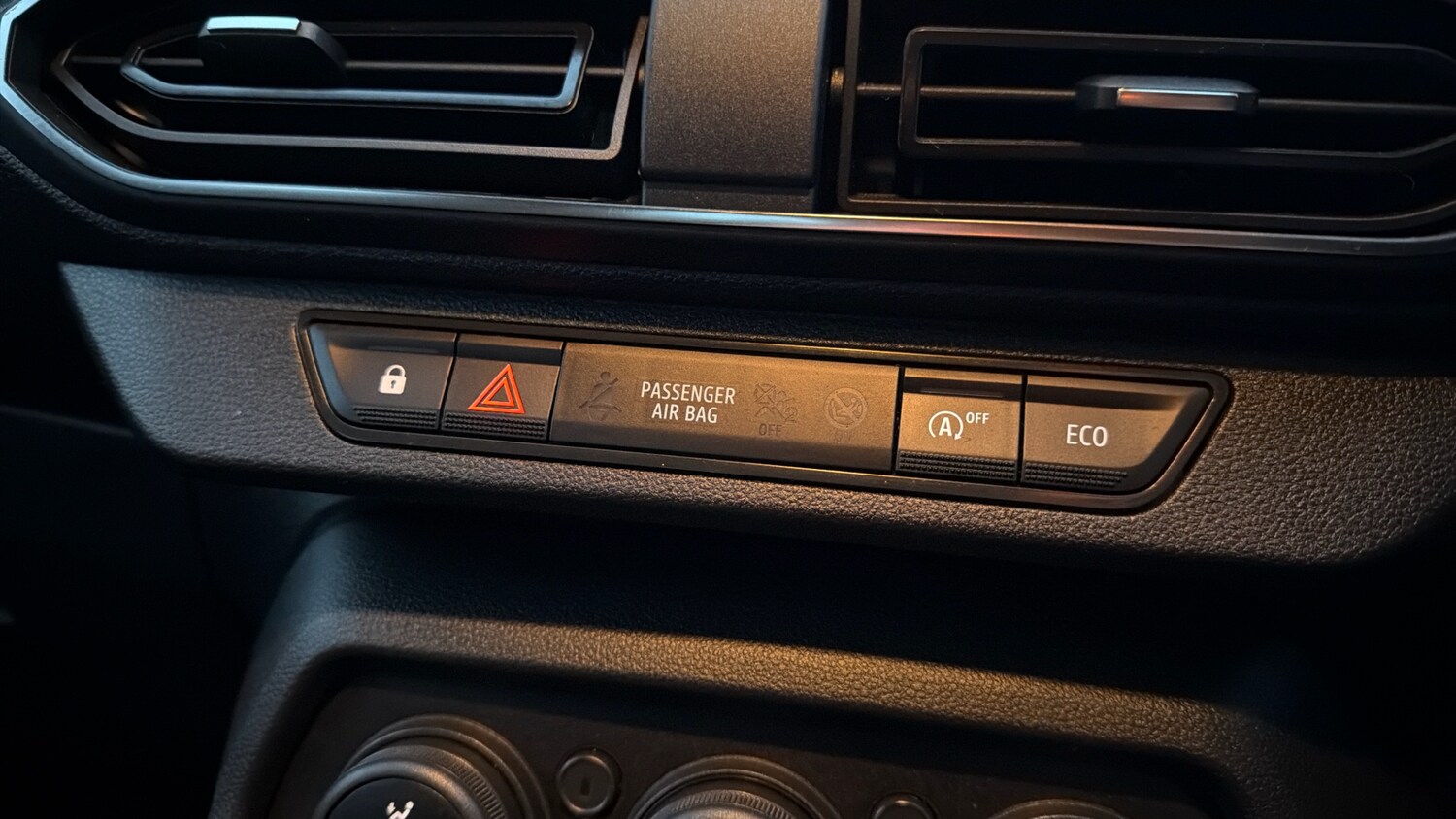 Used Dacia Sandero 2023 for sale - 76818780: Photo 26