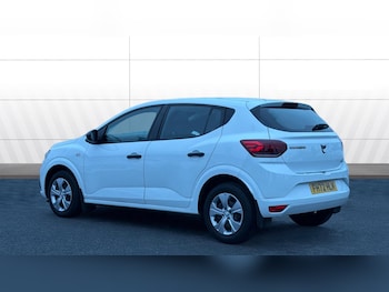 Used Dacia Sandero 2023 for sale - 76818780: Photo